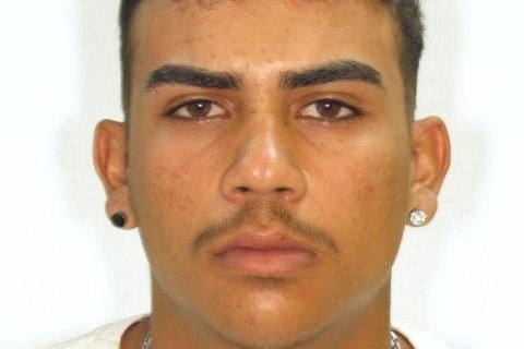 Homem é morto a tiro enquanto conversava com amigos em Caçu - GO