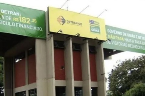 Servidora do Detran é presa em Goiás após aplicar golpes em motoristas