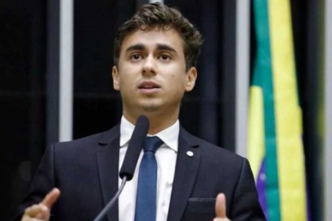 Nikolas Ferreira protocola pedido de impeachment contra Lula por aliança com ditaduras e afronta aos EUA