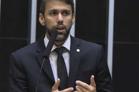 URGENTE! Deputado Pedro Lucas recusa convite de Lula para assumir o Ministério das Comunicações