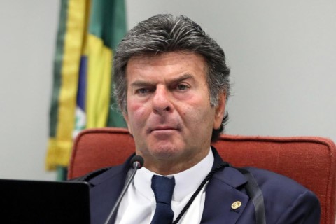 Após sanção dos EUA a Moraes, há expectativa pelo voto de Fux