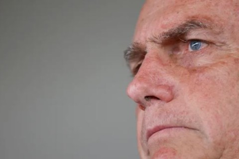 Bolsonaro e outros cinco do núcleo 1 passam por audiência de custódia hoje