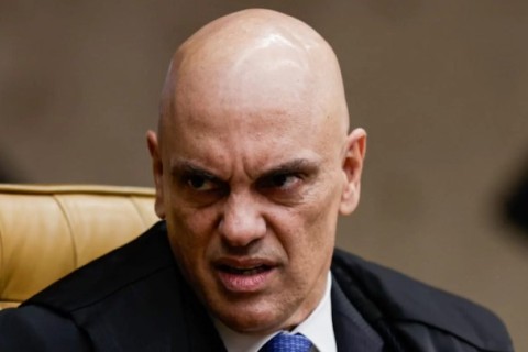 Moraes é juiz com ‘poder excessivo’ e Supremo deve exercer ‘moderação’, diz The Economist