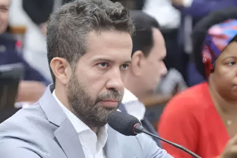 Conselho de Ética julgará pedido de suspensão de André Janones
