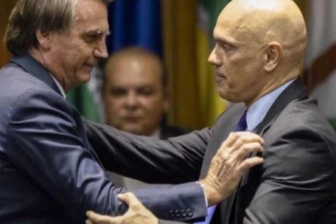 Decisão da Espanha pressiona Moraes e ajuda Jair Bolsonaro, diz Eustáquio