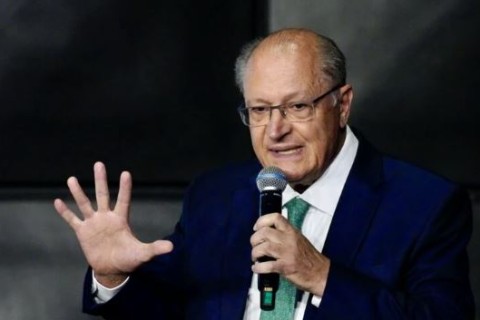 Alckmin diz que papa Francisco “inspira a convergência”