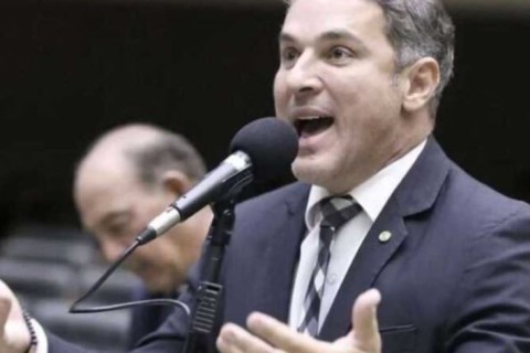 Zucco acusa PT de financiar discurso de Ódio com dinheiro público e promete ir à justiça