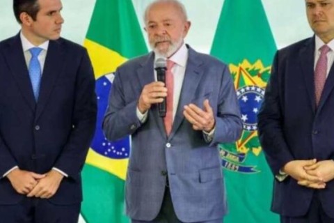 AGU comemora decisão do STF que responsabiliza redes sociais
