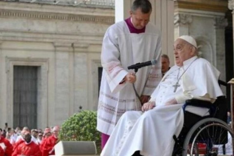 Papa Francisco morre, aos 88 anos, em Roma