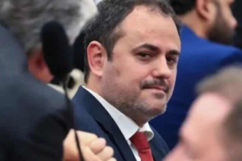 Após acordo com Hugo Motta, Glauber Braga deve encerrar greve de fome