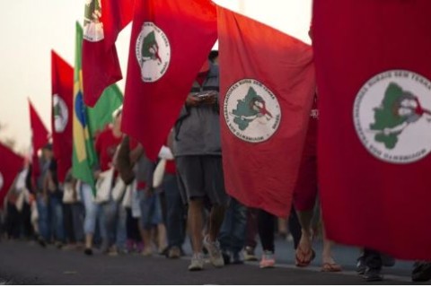 Polícia Recebe Alerta do governo Lula para não prender invasores do MST