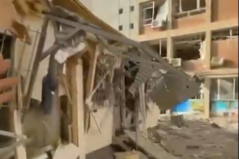 Imagens Chocantes Mostram Hospital em Ruínas em Israel Após Ataque Aéreo do Irã