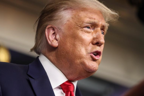URGENTE: Trump cumpre promessa e anuncia tarifa de 50% para o  Brasil