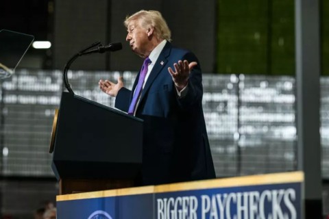 Países decidem ajudar Trump a reabrir Ormuz após alta do petróleo