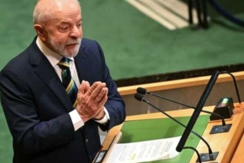 Vai fugir? Mauro Vieira afirma que agenda impede Lula de encontrar Trump