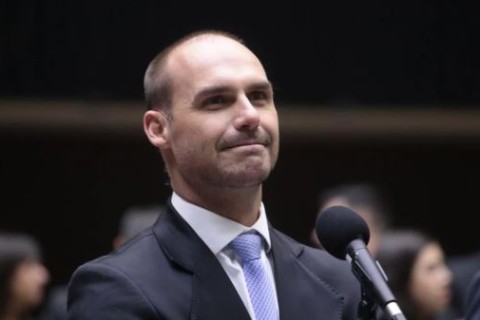 Eduardo diz que senadores não conseguirão negociar com EUA